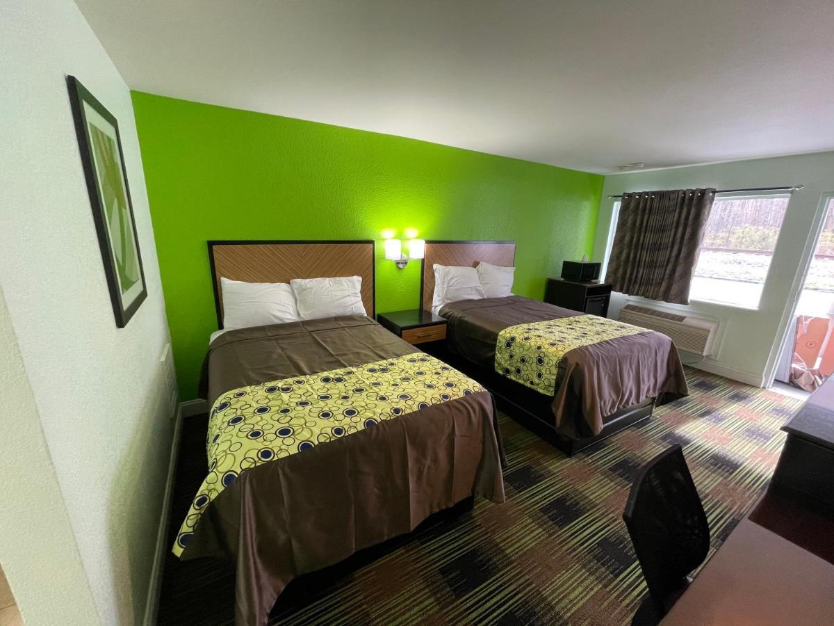 Bowers Hill Inn Chesapeake Bagian luar foto
